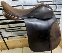 Load image into Gallery viewer, 17 1/2” Wide Ideal VSD/WH English Saddle - Brown - Working Hunter Cob - Part Suede