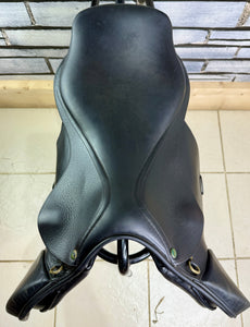 17-17 1/2” MW Henri De Rivel Jump Saddle - Black