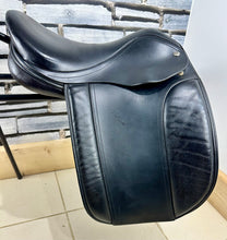Load image into Gallery viewer, 16 1/2” XXW Harry Dabbs Cob WH Saddle - Black