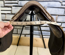 Load image into Gallery viewer, 16 1/2” MW Orion/Ideal Show Saddle - Brown - Reverse Hide - Close Contact