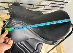 17” MW/Changeable Gullet Premier Equine Monoflap Dressage Saddle - Black
