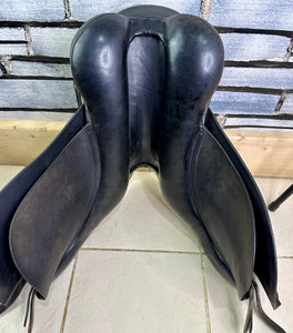 18” Medium Albion Style GP Saddle - Black