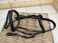 Load image into Gallery viewer, S/H Raised Flash Snaffle Bridle - Black - Cob