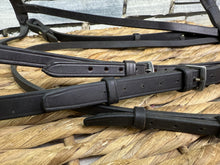 Load image into Gallery viewer, S/H English Flash Snaffle Bridle &amp; Flexi Reins - Brown - Full