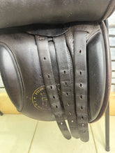 Load image into Gallery viewer, 15” Wide Fylde Hayden English Pony WH/Show Saddle - Brown