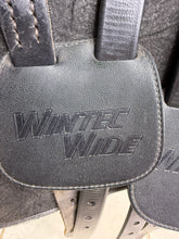 Load image into Gallery viewer, 16 1/2” XW/Changeable Gullet Wintec Wide Cob GP Saddle - Black - Flocked - 4 Strap