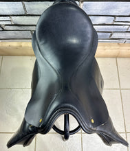 Load image into Gallery viewer, 18” Medium Albion Style GP Saddle - Black