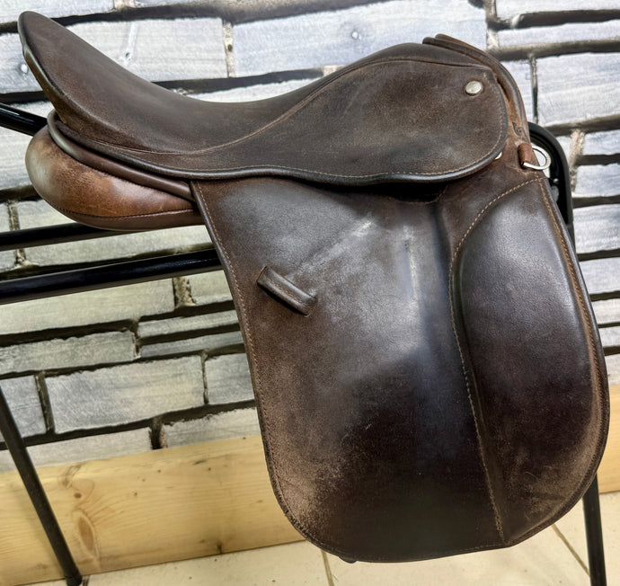 15” Wide Champion English Pony WH/Show Saddle - Brown