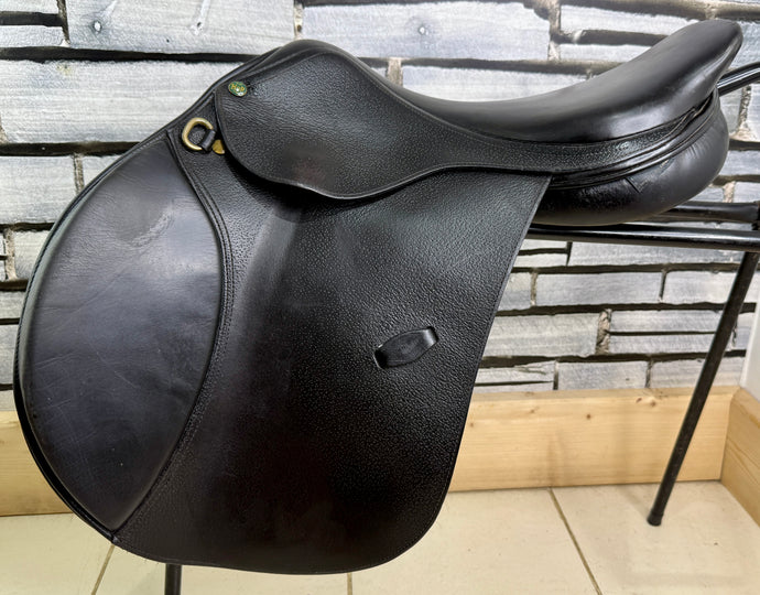 17-17 1/2” MW Henri De Rivel Jump Saddle - Black