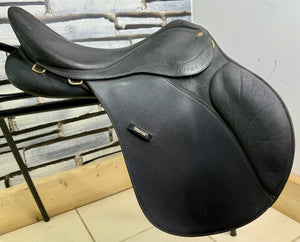 17” XW/Changeable Gullet Wintec 2000 GP Saddle - Black
