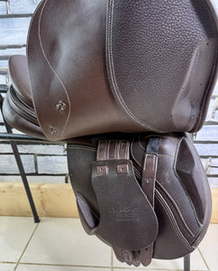 17” MW/Wide Whitaker Madrid Jump Saddle - Brown