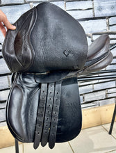 Load image into Gallery viewer, 14 1/2” MW Barnsby GP Saddle - Black