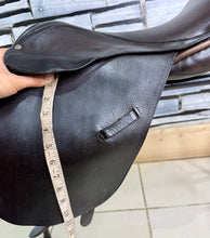 Load image into Gallery viewer, 16” Wide English Pony Saddle - Brown