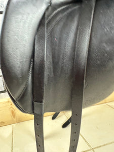 17 1/2” Wide Ideal Jessica Dressage Saddle - Black