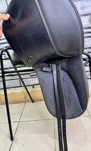 Load image into Gallery viewer, 16 1/2” Medium/Changeable Gullet Wintec Dressage Saddle - Black - Any width - N-XW