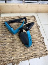 Load image into Gallery viewer, Adult Freejump SoftUp Stirrup Irons - Teal/Black - Jumping Stirrups