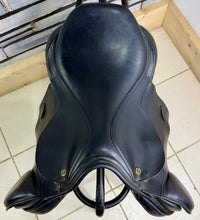 Load image into Gallery viewer, 16” MW Excelle/Walsall Riding English Pony Jump Saddle - Black