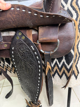Load image into Gallery viewer, 15” Leather Western Set-Saddle, Headstall, Nathe Gag, Cinch
