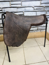 Load image into Gallery viewer, Courtlea Lambskin Show Numnah - Brown - Fit 17” Saddle - Cob/Show/Working Hunter