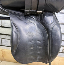 Load image into Gallery viewer, 16” Wide M&amp;J Saddlery English GP Pony Saddle - Black