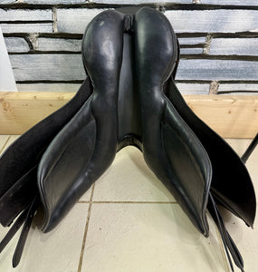 16” MW Equisport/Paul Jones Pony GP/Jump Saddle - Black
