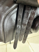 Load image into Gallery viewer, 18” Wide Quattro Jump Saddle - Brown
