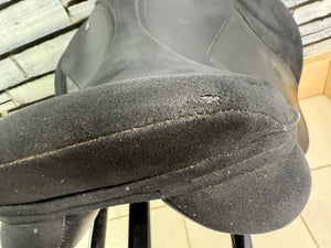 16” XXW/Changeable Gullet Thorowgood T4 Pony Club LL GP Saddle - Black