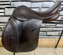 Load image into Gallery viewer, 17 1/2” Wide Ideal VSD/WH/GP English Saddle - Brown - Working Hunter Cob