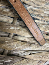 Load image into Gallery viewer, S/H Jeffries English Hunter Noseband -Brown/Cream Stitching