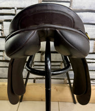 Load image into Gallery viewer, 17” MW Farrington/Derby House GP Saddle - Brown