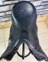 Load image into Gallery viewer, 18” Narrow Albion K2 TB GP Saddle - Black