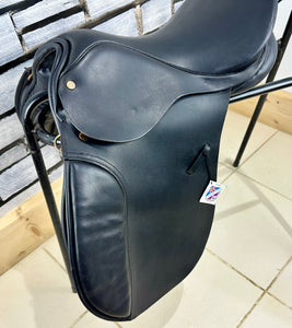 15 1/2” MW Jackie Roberts GP Saddle - Black