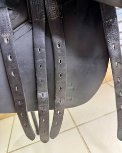17” XW Silhouette Dual/Double Flap Jump Saddle - Black/Brown