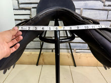 Load image into Gallery viewer, 17” XXW Thorowgood Maxam GP Saddle - Black - Extra Extra Wide -