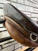 Load image into Gallery viewer, 17 1/2” 28 (MN) Stubben Siegfried C.S. Jump Saddle - Brown