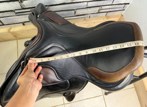 17” XW Silhouette Dual/Double Flap Jump Saddle - Black/Brown