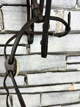Load image into Gallery viewer, S/H English Dainty Grackle Bridle - Brown - Cob