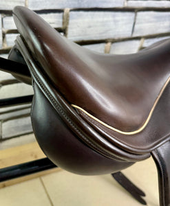 16 1/2” Wide R.S. Saddles Excelle Monoflap Jump Saddle - Brown