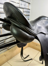 Load image into Gallery viewer, 17 1/2” XW Albion Genesis Ultima Dressage Saddle - Adjusta Tree - Black - Extra Wide