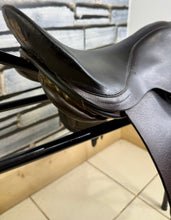 Load image into Gallery viewer, 14 1/2” MW English Cooper Small Pony/Shetland Saddle - Brown