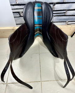 17” MW Voltaire Lexington Monoflap Jump Saddle - Brown