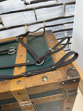 Load image into Gallery viewer, Hunting Breastplate with Martingale -Brown- Cob Size - Good Leather - Detachable Running Martingale
