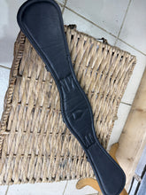 Load image into Gallery viewer, S/H Black Soft Leather Short Event/Dressage Girth-22”