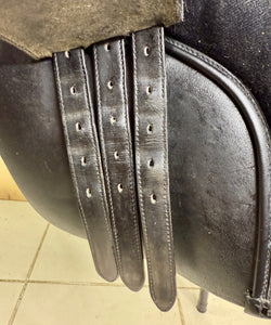 17” XW/Changeable Gullet Bates Caprilli GP Saddle - Black