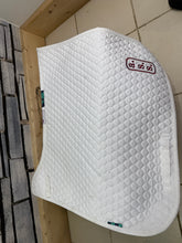Load image into Gallery viewer, S/H Job Lot 2 x Nuumed Dressage Pads - Large