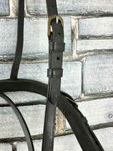 Load image into Gallery viewer, S/H Kate Negus Chunky Padded Crank Flash Noseband - Cob