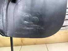 Load image into Gallery viewer, 17 1/2-18” Wide Ideal 1350 GP Saddle - Black