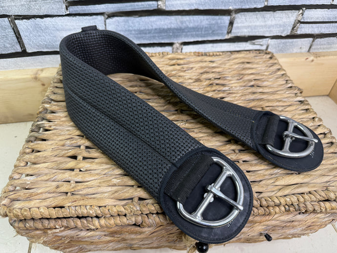 S/H 32” Wintec Waffle Western Saddle Girth - Black
