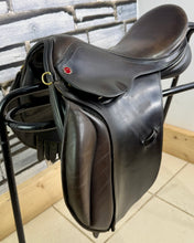 Load image into Gallery viewer, 15” MW Albion Selecta Pony GP Saddle - Brown