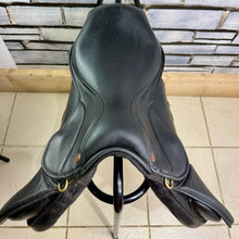 Load image into Gallery viewer, 16” MW Saddle Company Pony GP Saddle - Black - Changeable Width on a Press
